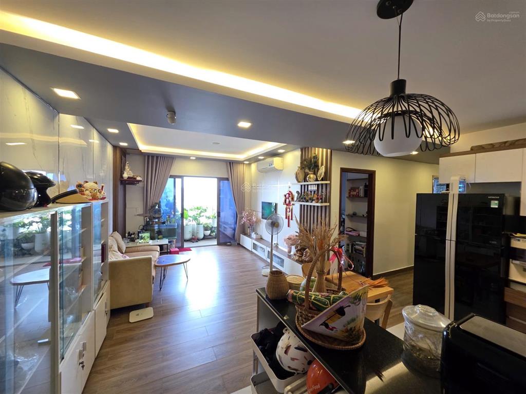 Bán căn góc sổ hồng 3pn/2wc view đông nam thoáng mát, 101m2 chỉ 9.3 tỷ còn tl  garden gate