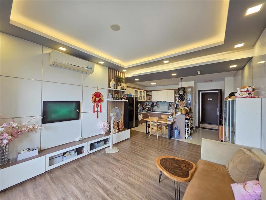 Bán căn góc sổ hồng 3pn/2wc view đông nam thoáng mát, 101m2 chỉ 9.3 tỷ còn tl  garden gate