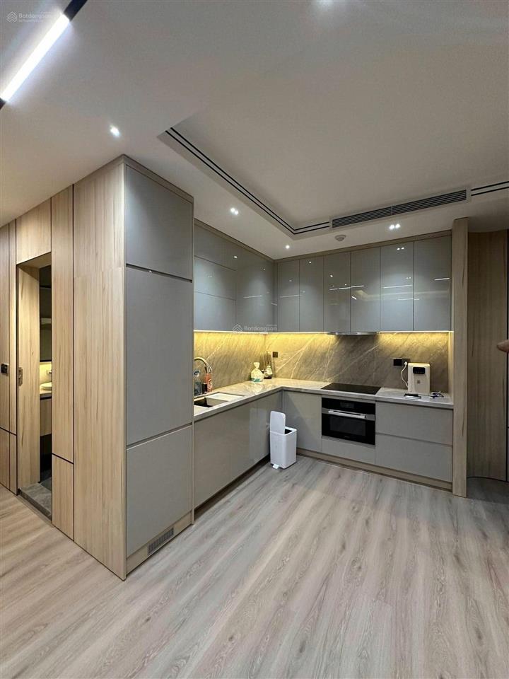 Bán căn góc số 1 tháp bbotanica premier 105m2 tầng cao, thiết kế 2pn.2wc và phòng lv, giá 8 tỷ bao