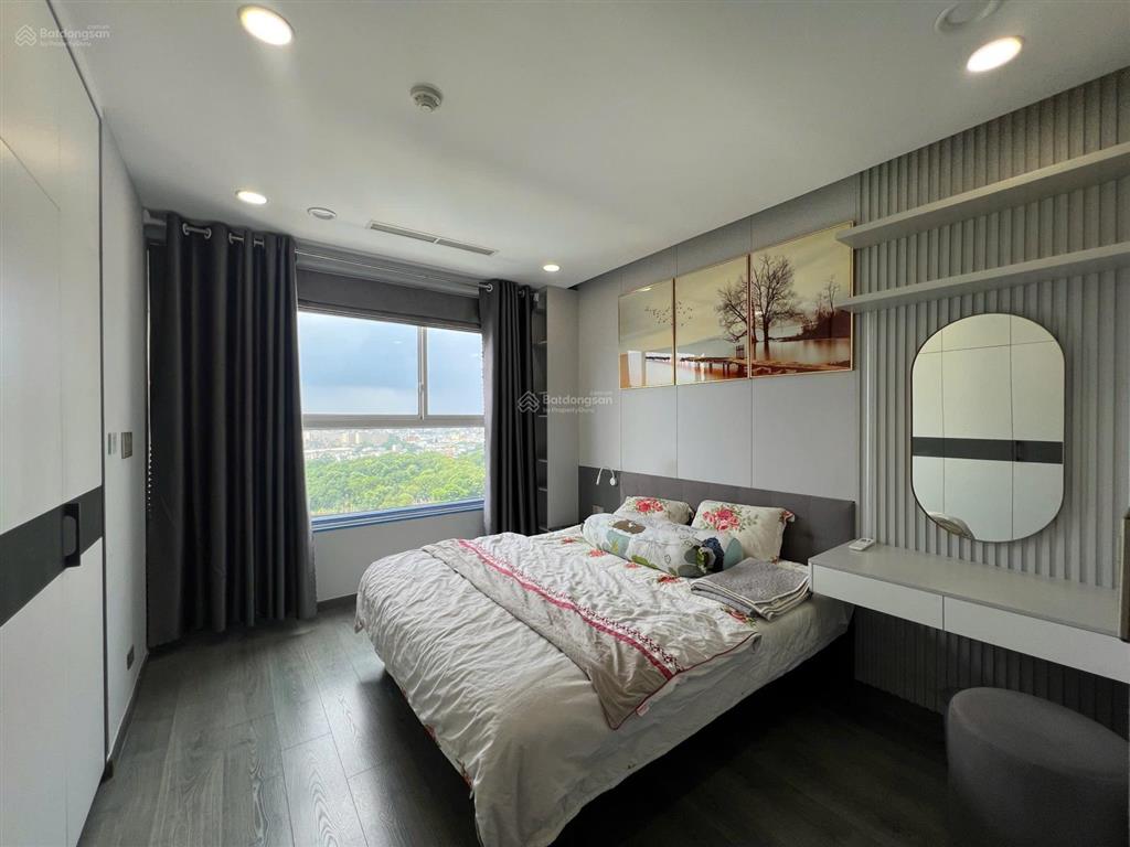 Cho thuê căn hộ cao cấp full nội thất đẹp 2pn/2wc phòng khách siêu rộng  orchard parkview