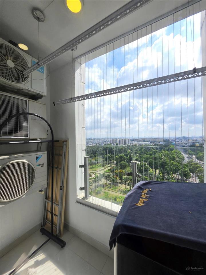 Ở ngay 3pn/2wc nhà mới 23tr/th bao phí ql  toà garden gate