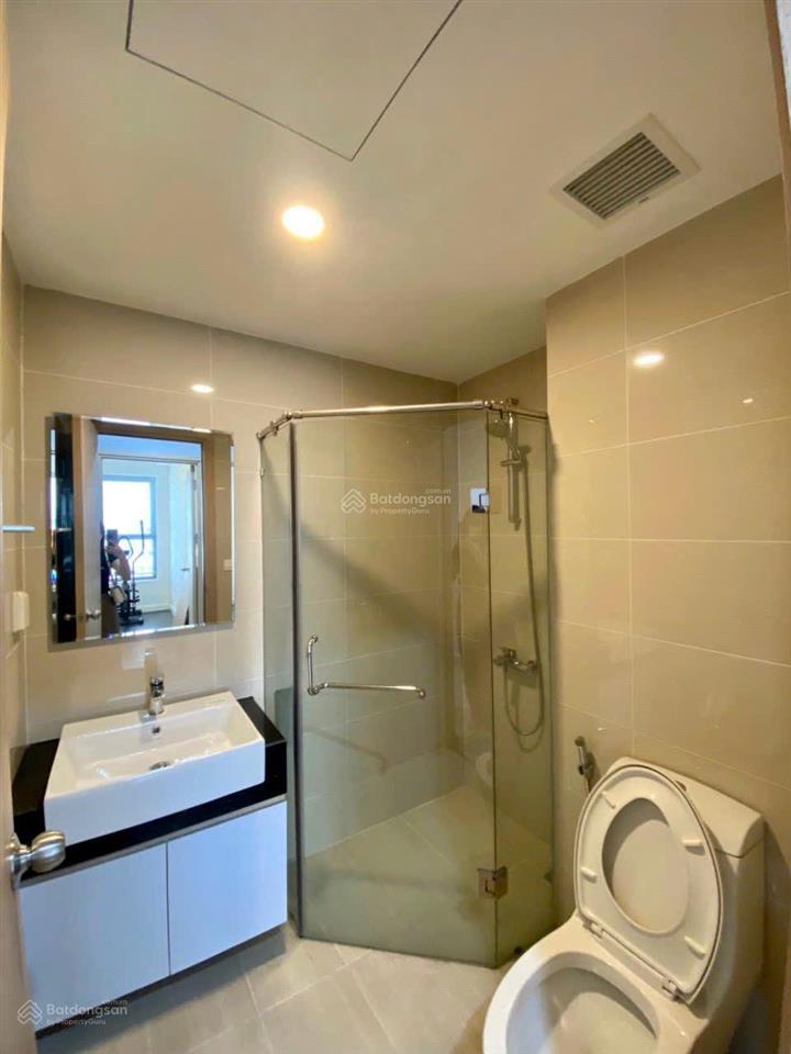Ở ngay căn 2pn/2wc tầng cao view thoáng full nội thất y hình  botanica premier