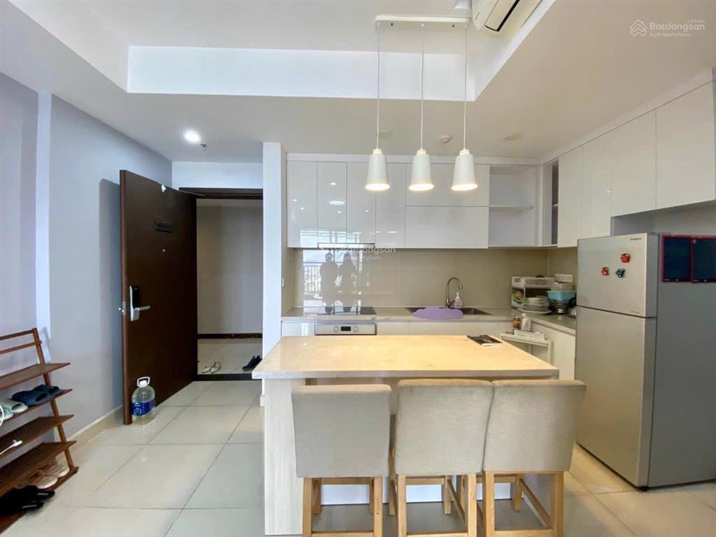 Ở ngay căn 2pn/2wc tầng cao view thoáng full nội thất y hình  botanica premier