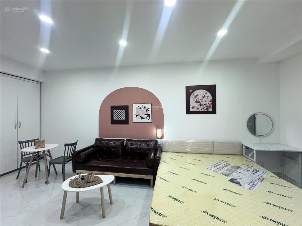 Cho thuê studio đầy đủ nội thất đẹp ngay cv gia định  garden gate