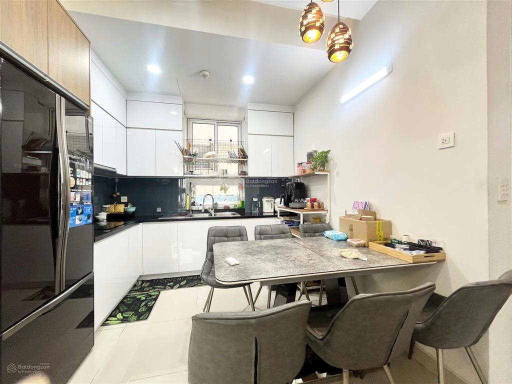 Cần bán căn góc 3pn/2wc 100m2 view thoáng giá chỉ 8.150 tỷ nhận nhà  golden mansion