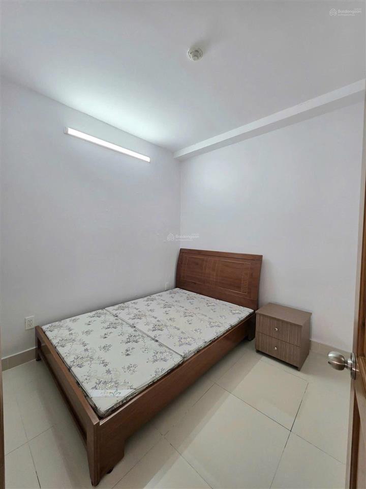 Cần bán căn 2pn.1wc 57m2 (tim tường) view thoáng, giá chỉ 4,7 tỷ bao phí còn tl  the botanica