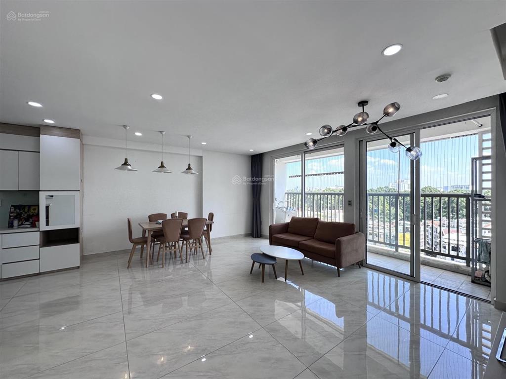 Cho thuê căn góc 2pn/2wc 88m2 phòng khách rộng view thoáng ở ngay  orchard parkview
