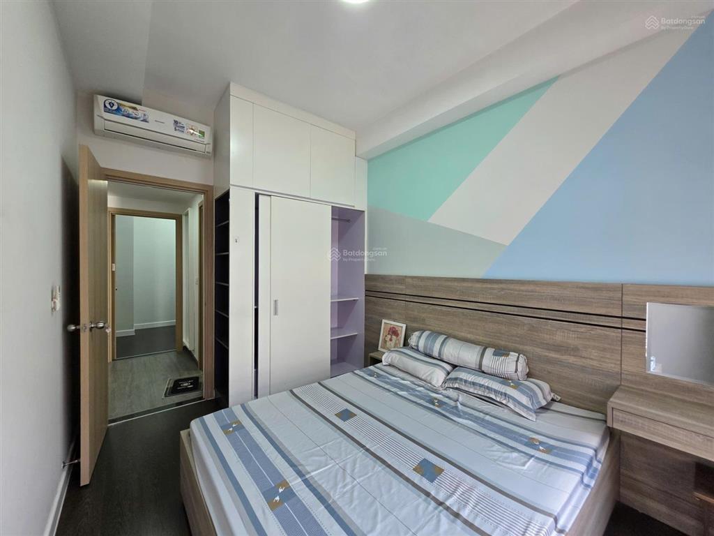 Căn hộ cao cấp 2pn. 1wc đầy đủ nội thất, có ban công view thoáng golden mansion