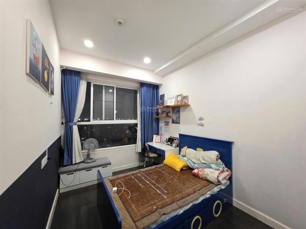 Cần bán căn 75m2 view thoáng 2pn/2wc, nội thất đầu tư để ở y hình, giá 6,2 tỷ còn tl golden mansion