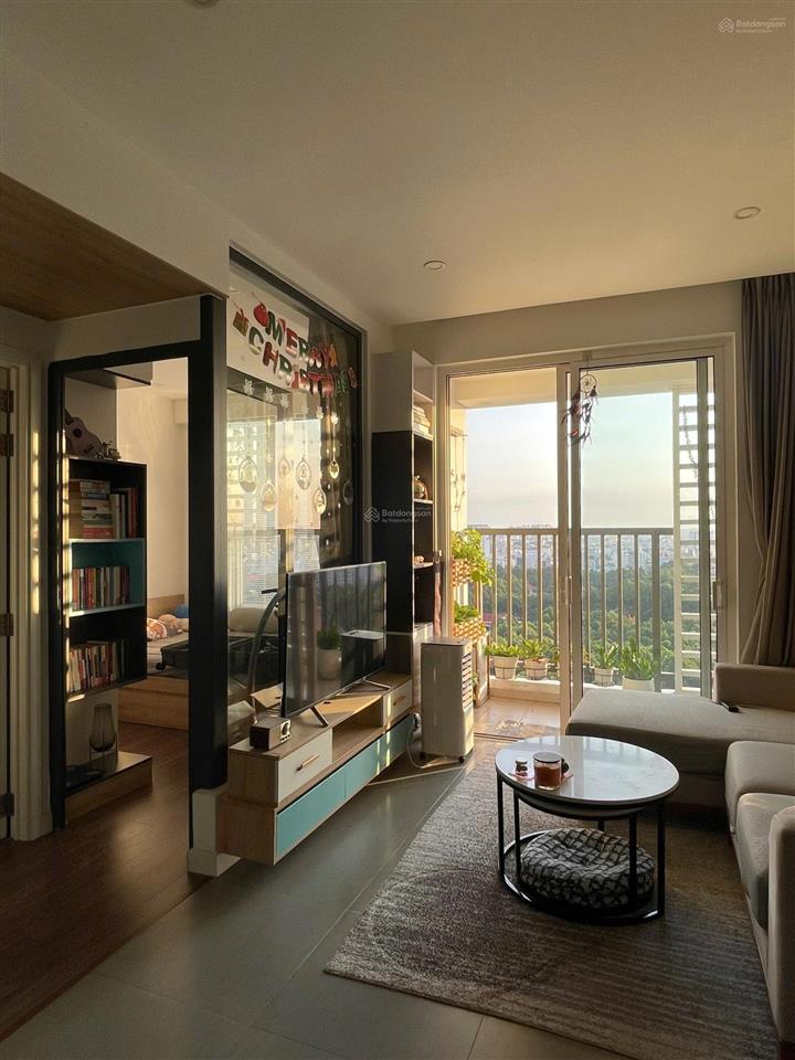Cho thuê 2pn/2wc nhà đẹp y hình sạch sẽ, view chill tầng cao thoáng  orchard parkview