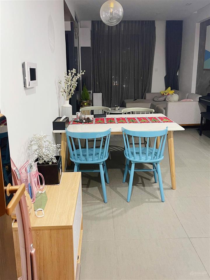 Cho thuê 2pn/2wc nhà đẹp y hình sạch sẽ, view chill tầng cao thoáng  orchard parkview