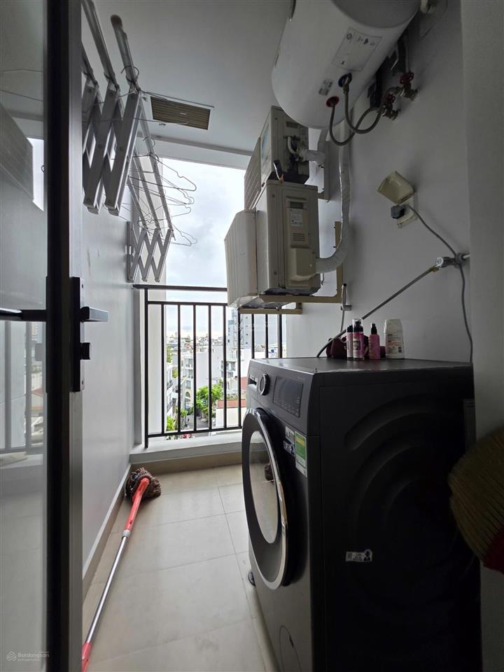 Cho thuê căn 2pn/2wc đầy đủ nội thất view thoáng sẵn slot ô tô  botanica premier