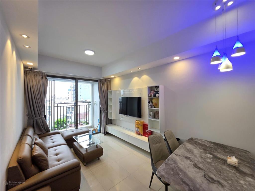 Cho thuê căn 2pn/2wc đầy đủ nội thất view thoáng sẵn slot ô tô  botanica premier