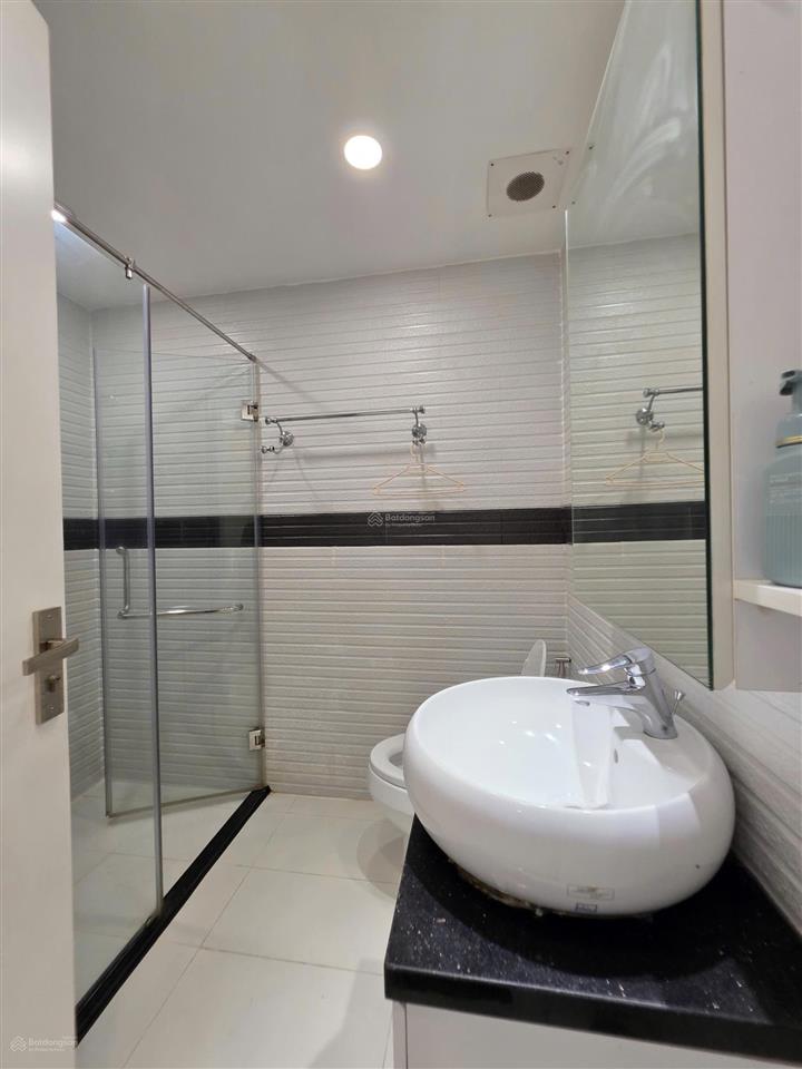 Giá tốt 18.5tr/tháng 3pn/2wc 85m2 đầy đủ nội thất ngay cv gia định  garden gate