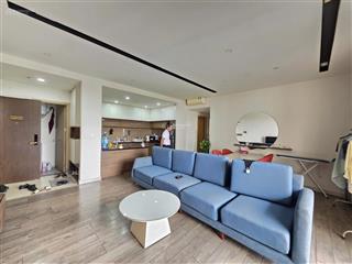 Cho thuê căn góc 2 mặt view 3pn/2wc 110m2 nhà trống ở ngay  orchard parkview