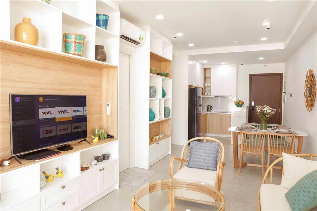 Bán căn 2pn/2wc 73m2 view thoáng mát, nt đầy đủ tầng trung, giá 6,1 tỷ bao phí tl  the botanica