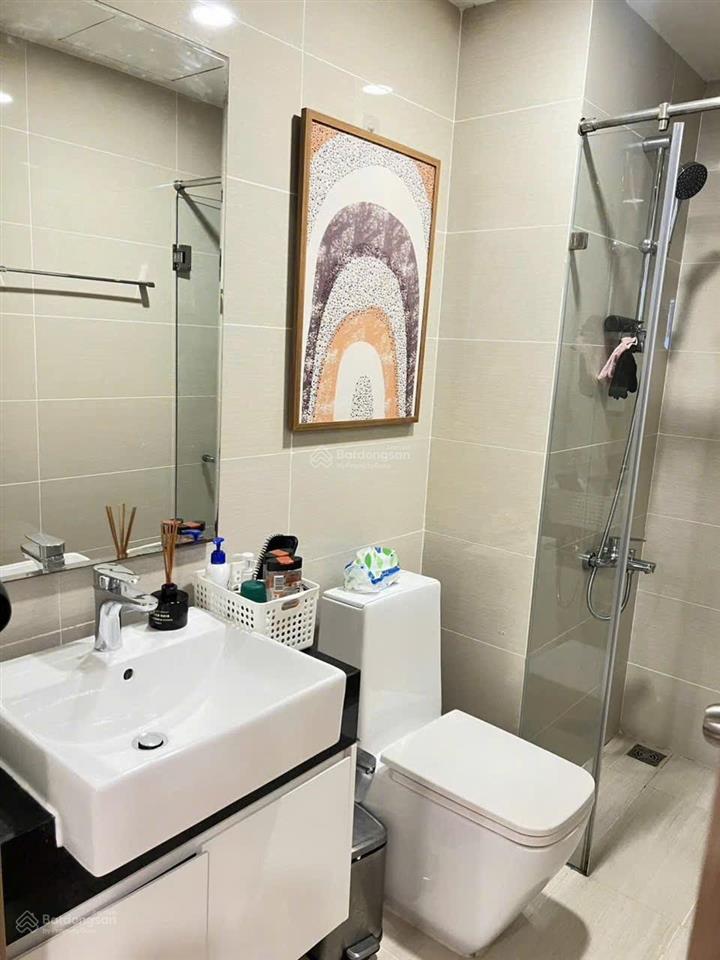 Bán căn 2pn/2wc nội thất y hình giá 5.980 tỷ còn thương lượng tháp gm3 golden mansion