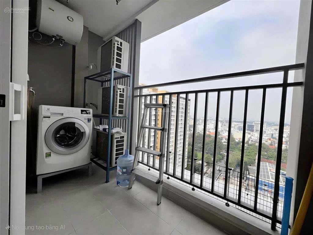 Hottt bán căn 2pn/2wc 75m2 tầng cao view thoáng full nội thất đẹp, chủ đang ở golden mansion 5.650