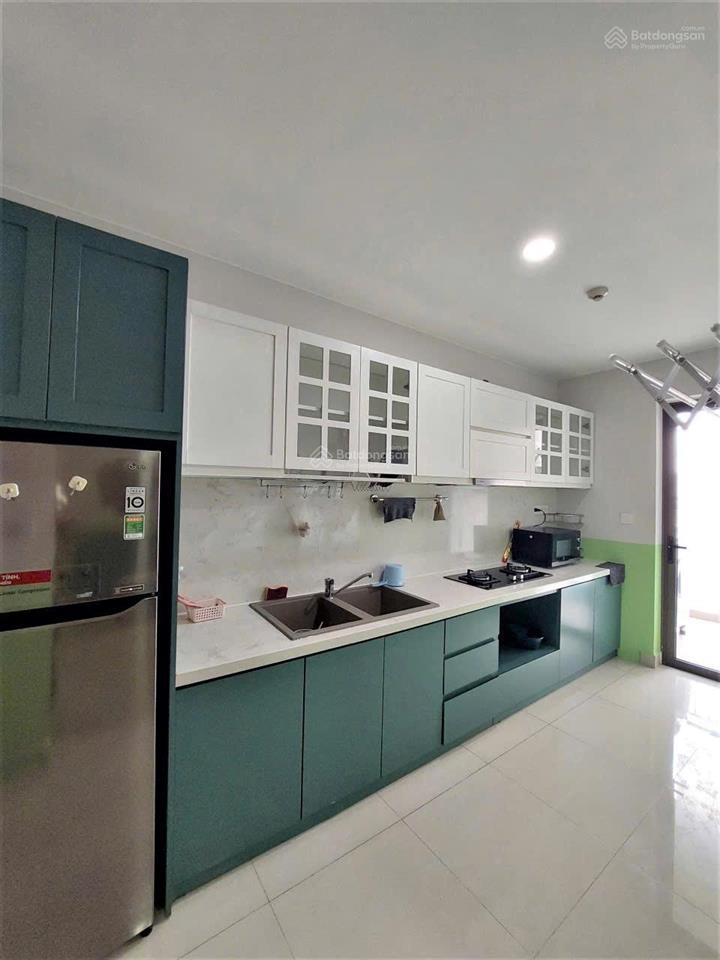 Bán căn 1pn riêng view sân bay tầng cao nội thất y hình nhà đẹp mới, giá còn thương lượng botanica
