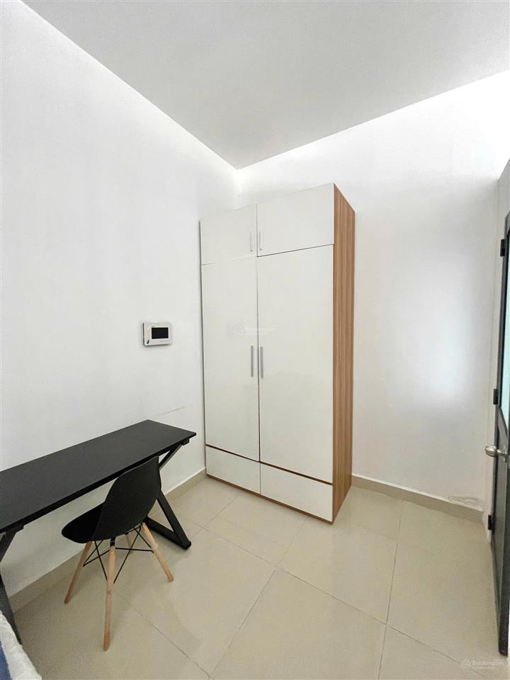 Cần bán căn offictel đầy đủ nội thất có ngăn phòng riêng, sẵn hđ nhà đẹp giá 2.99 tỷ botanica premi