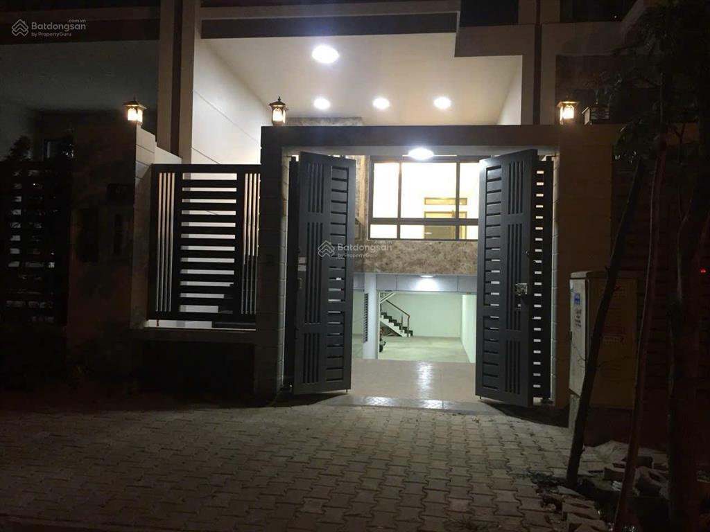 Bán biệt thự liền kề khu đô thị vạn phúc city giá 22ty5, 115m2, 1 hầm 1 trệt 3 lầu