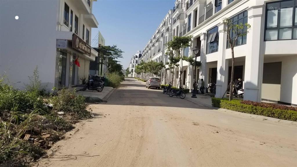 Cho thuê kho, nhà xưởng, lô 3 góc, 280m2 tại khu dịch vụ di trạch, hoài đức, 10 triệu vnd