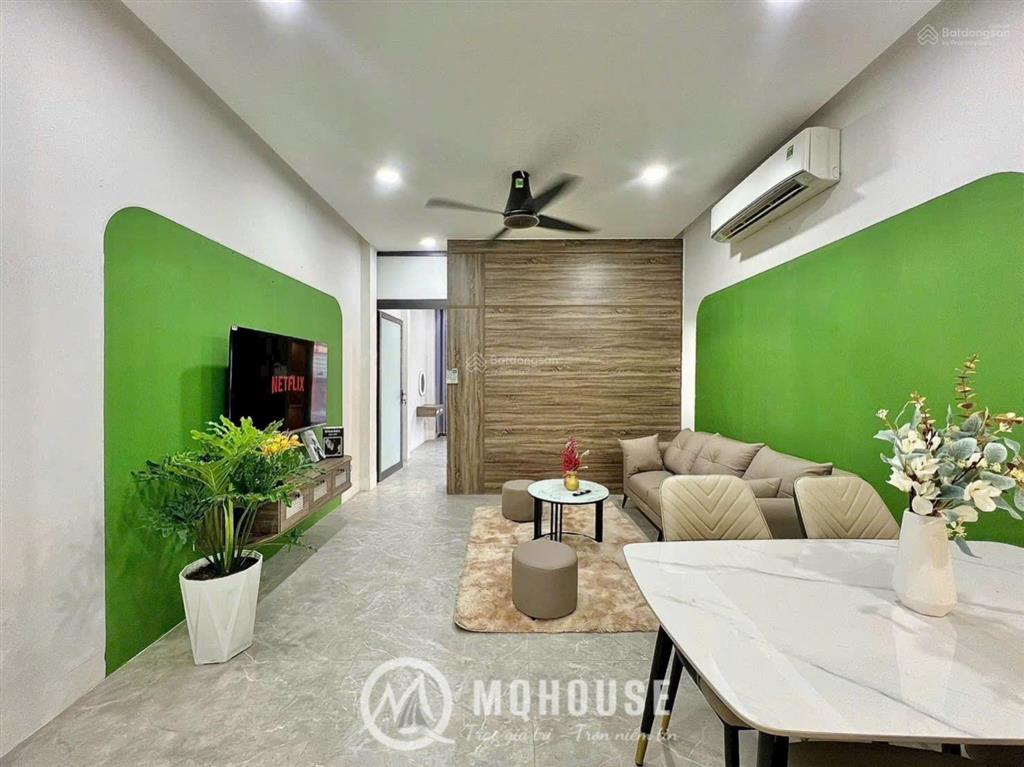 Phòng cho thuê tách bếp, đẹp, an ninh ngay gần ngã 7 lý thái tổ quận 3 thuận tiện di chuyển
