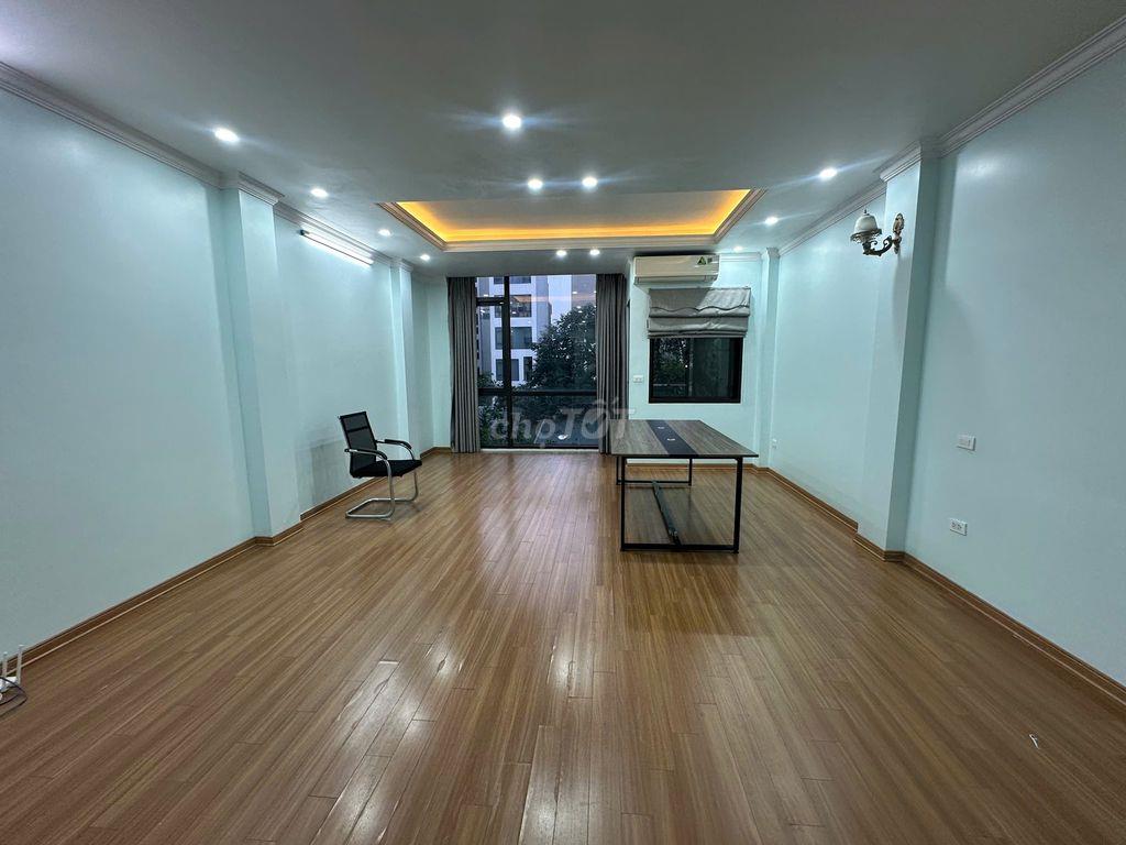 Văn phòng khu dịch vụ Vạn Phúc, 50 m2/tầng, sàn thông giá rẻ