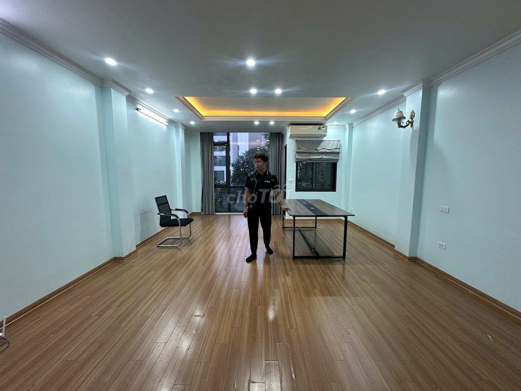 Văn phòng khu dịch vụ Vạn Phúc, 50 m2/tầng, sàn thông giá rẻ