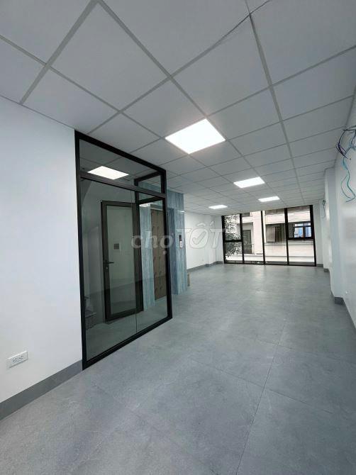 Cho thuê văn phòng Thanh Liệt, 51m2, mới, sàn thông