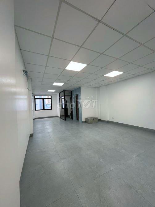 Cho thuê văn phòng Thanh Liệt, 51m2, mới, sàn thông