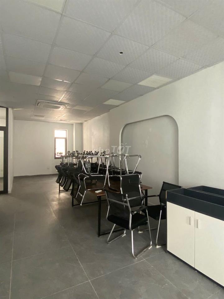 Cho thuê sàn văn phòng Him Lam, 90 m2/tầng sàn thông đẹp