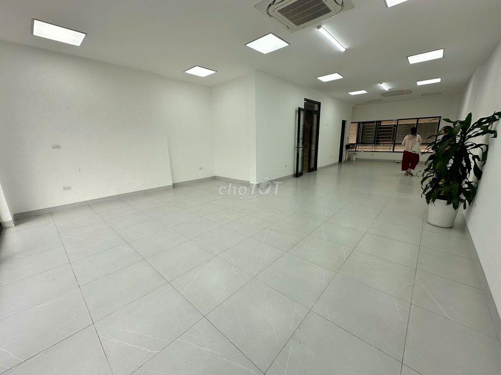Cho thuê văn phòng Him Lam Vạn Phúc, diện tích 98 m2/tầng 