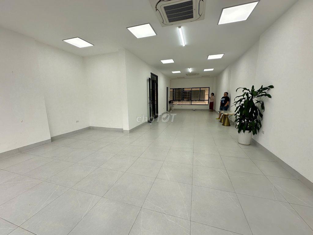 Cho thuê văn phòng Him Lam Vạn Phúc, diện tích 98 m2/tầng 