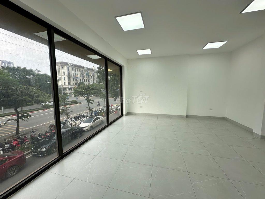 Cho thuê văn phòng Him Lam Vạn Phúc, diện tích 98 m2/tầng 