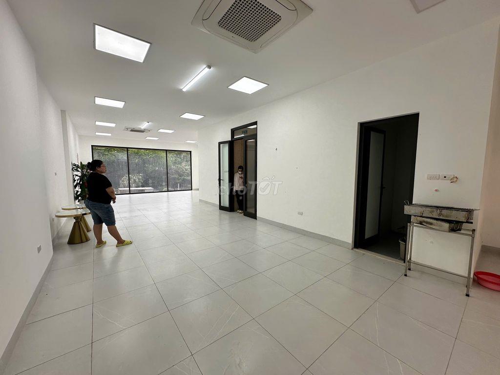 Cho thuê văn phòng Him Lam Vạn Phúc, diện tích 98 m2/tầng 