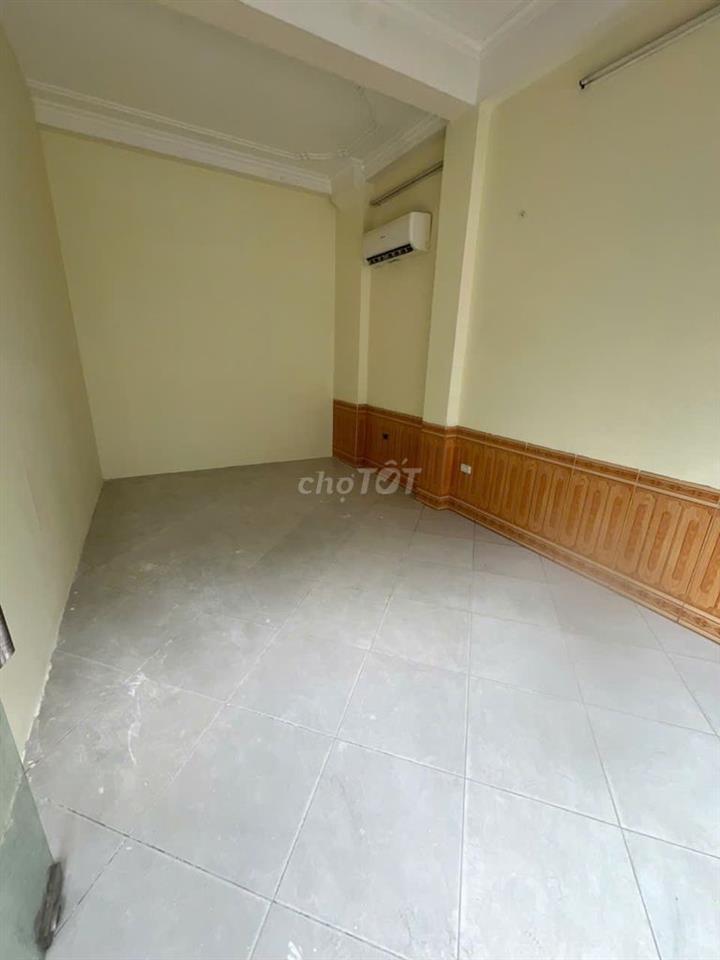 Cho thuê văn phòng tầng 1 tại dịch vụ Mỗ Lao, 20 m2  như hình