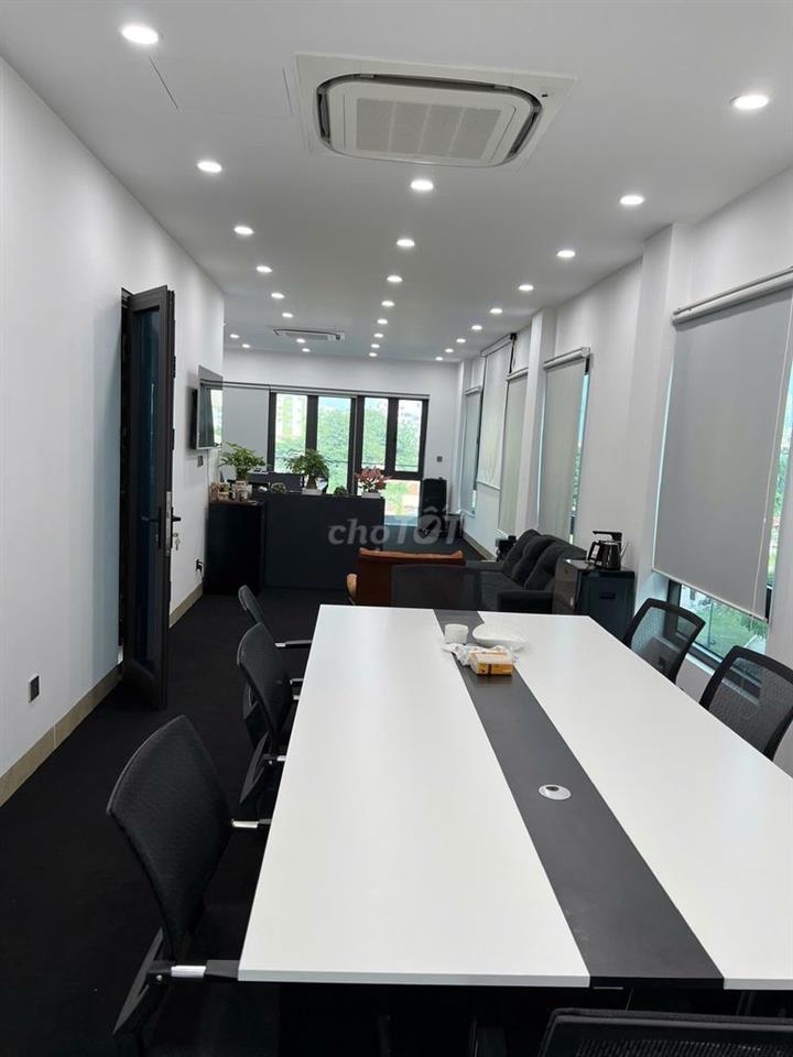 Cho thuê sàn văn phòng Nguyễn Văn Lộc,  Mỗ lao 80 m2/T, sàn thông đẹp