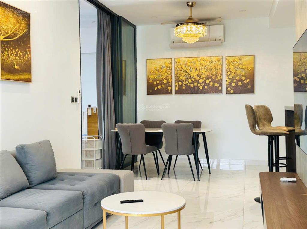 Cho thuê gấp căn hộ 3pn midtown m6, căn góc mát mẻ nhà đủ nội thất
