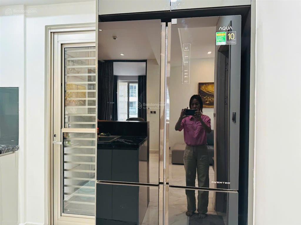 Cho thuê gấp căn hộ 3pn midtown m6, căn góc mát mẻ nhà đủ nội thất