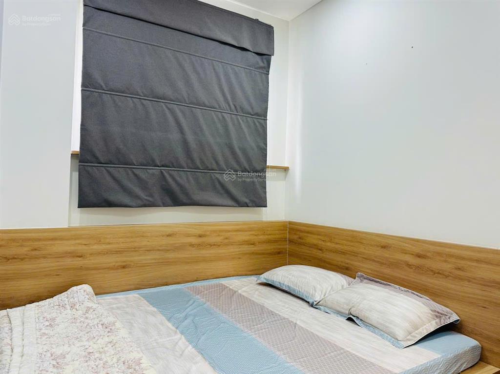 Cho thuê gấp căn hộ 3pn midtown m6, căn góc mát mẻ nhà đủ nội thất