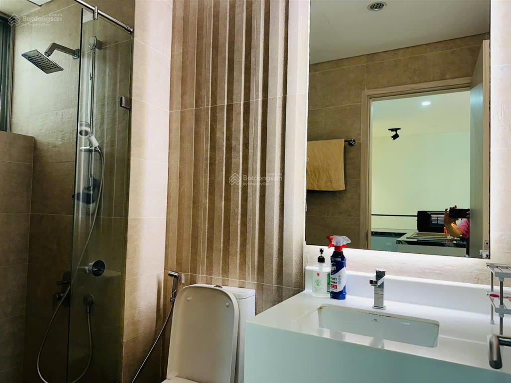 Cho thuê gấp căn hộ 3pn midtown m6, căn góc mát mẻ nhà đủ nội thất