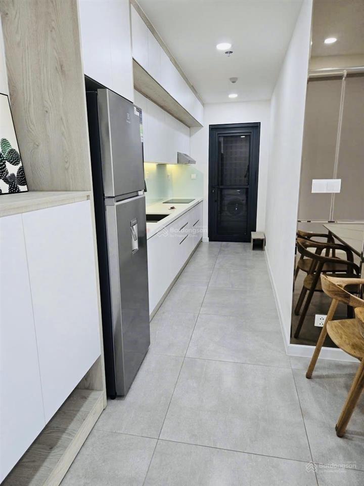 Cho thuê gấp căn hộ mới the antonia, phú mỹ hưng, 2pn nội thất cao cấp. giá rẻ