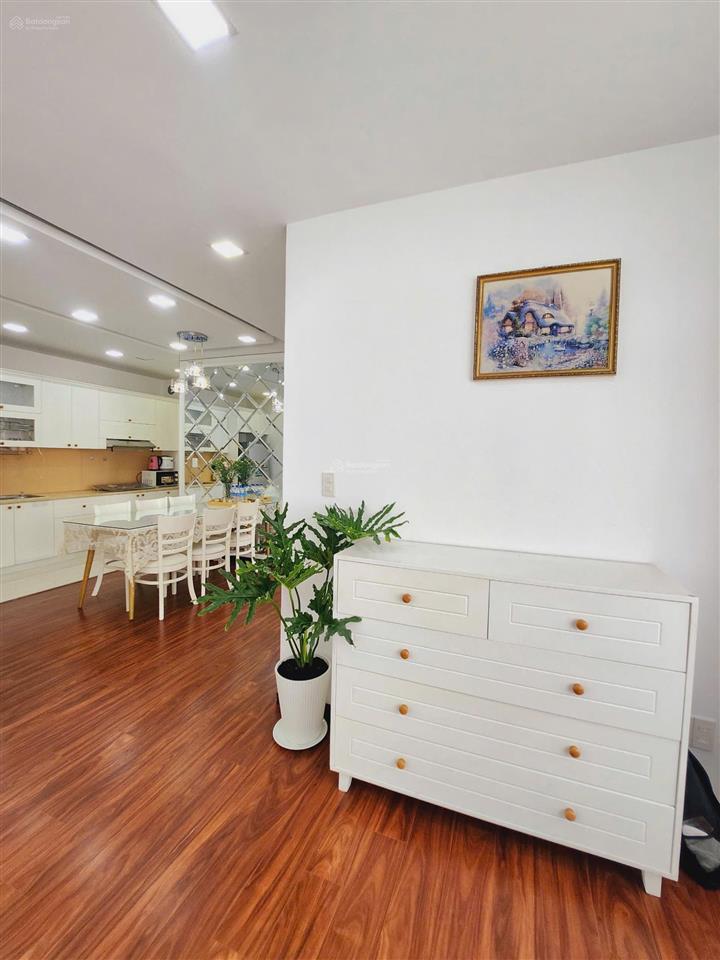 Cho thuê star hill phú mỹ hưng căn đẹp giá tốt 3pn chỉ 20 triệu/tháng