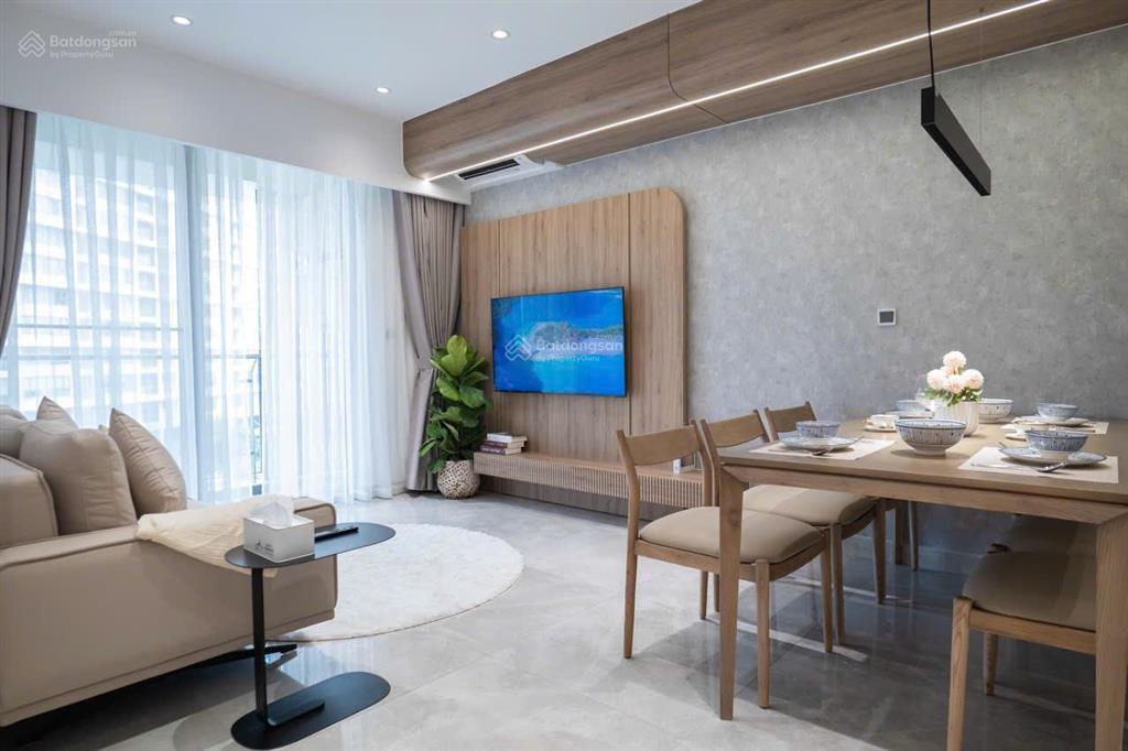 Cho thuê nhanh căn hộ 3pn midtown căn góc view sông, giá hấp dẫn 35tr