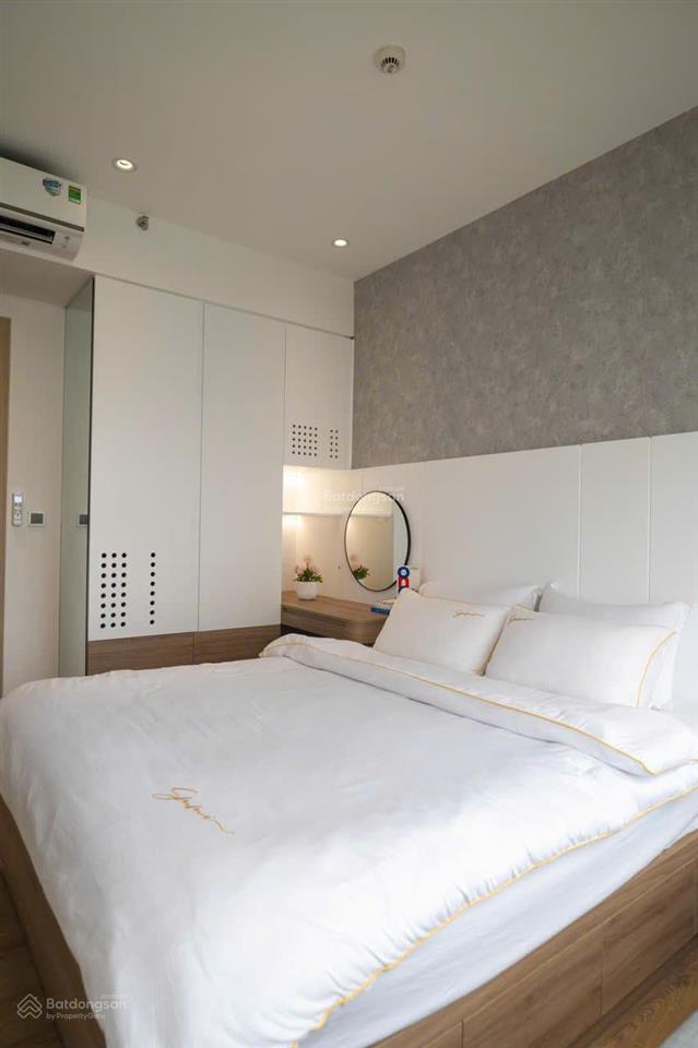 Cho thuê nhanh căn hộ 3pn midtown căn góc view sông, giá hấp dẫn 35tr