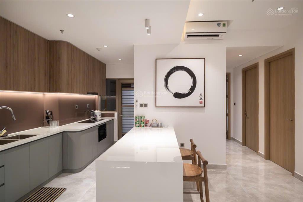 Cho thuê nhanh căn hộ 3pn midtown căn góc view sông, giá hấp dẫn 35tr