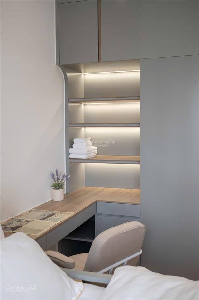 Cho thuê nhanh căn hộ 3pn midtown căn góc view sông, giá hấp dẫn 35tr