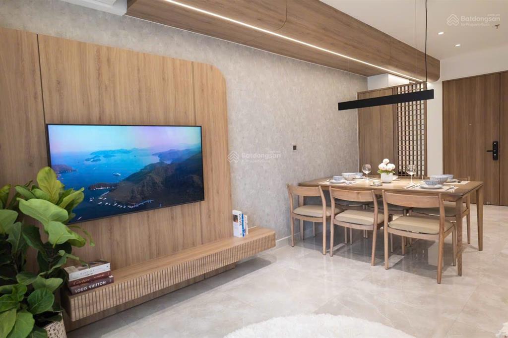 Cho thuê nhanh căn hộ 3pn midtown căn góc view sông, giá hấp dẫn 35tr