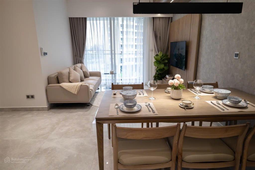 Cho thuê nhanh căn hộ 3pn midtown căn góc view sông, giá hấp dẫn 35tr